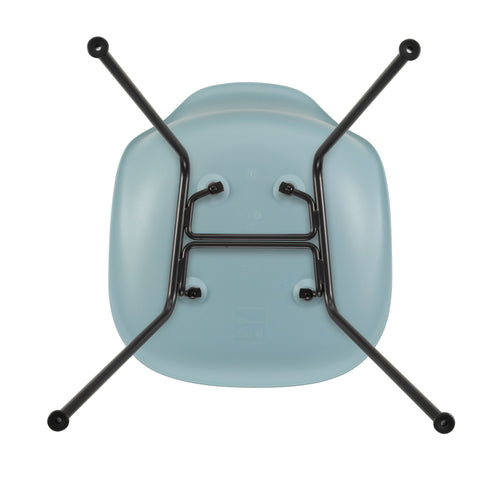 Cadeira Eames em Plástico DSX / Base Preta
